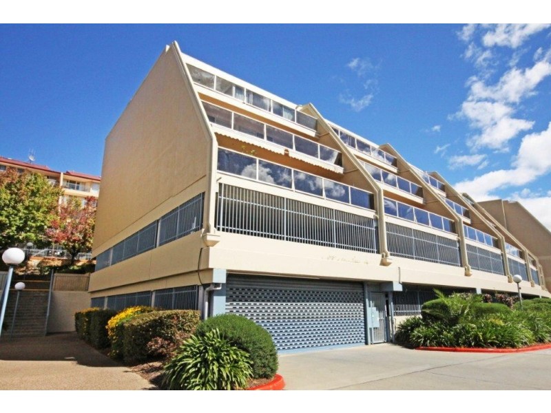 17A/17 Chandler Street, Belconnen ACT 2617