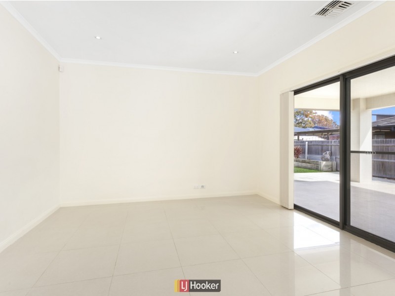 48 Zakharov Avenue, Forde ACT 2914