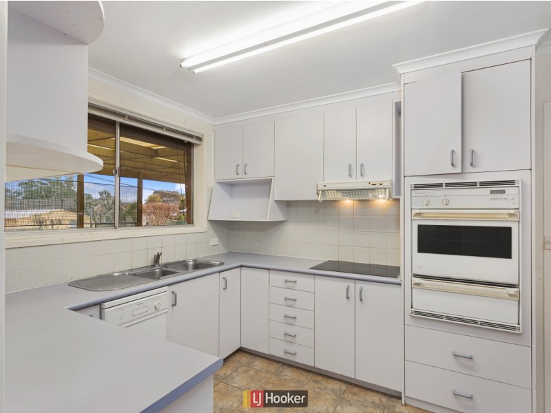 5 Pickworth Street, Holt ACT 2615