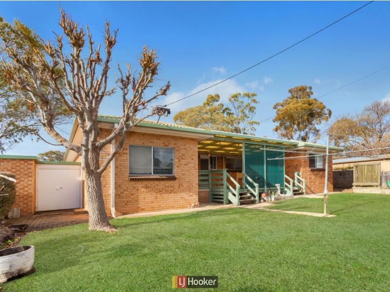 5 Pickworth Street, Holt ACT 2615
