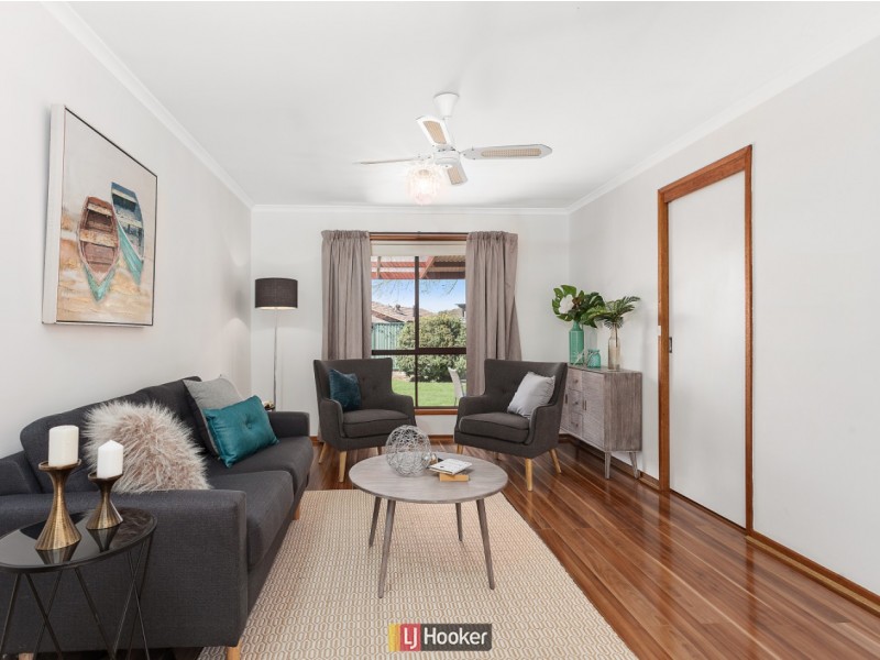4 Lidgett Place, Florey ACT 2615