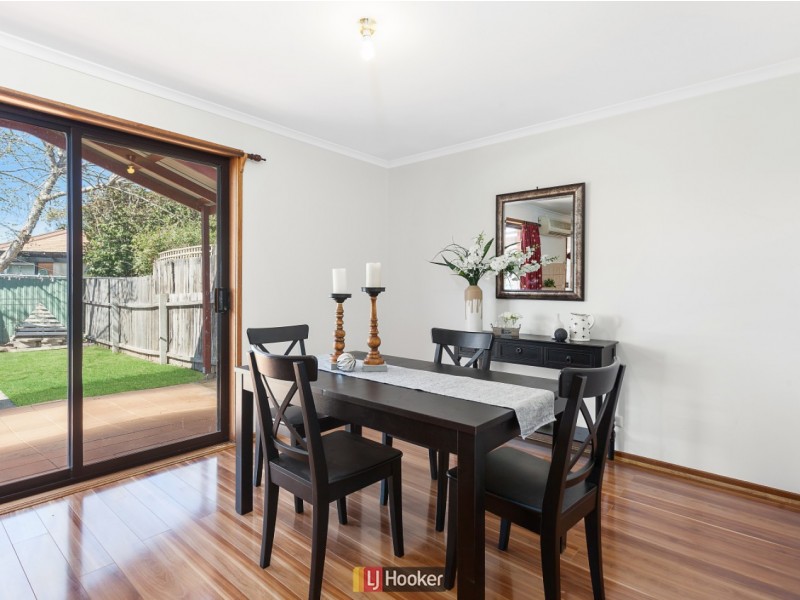4 Lidgett Place, Florey ACT 2615