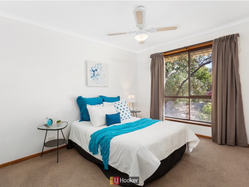 4 Lidgett Place, Florey ACT 2615
