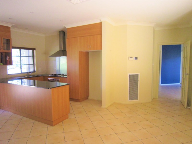 2/200 Baldwin Drive, Giralang ACT 2617
