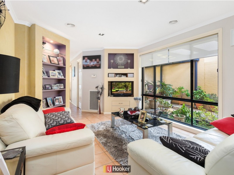 8/10 Marou Place, Ngunnawal ACT 2913