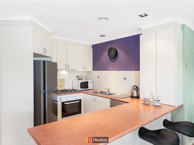 8/10 Marou Place, Ngunnawal ACT 2913