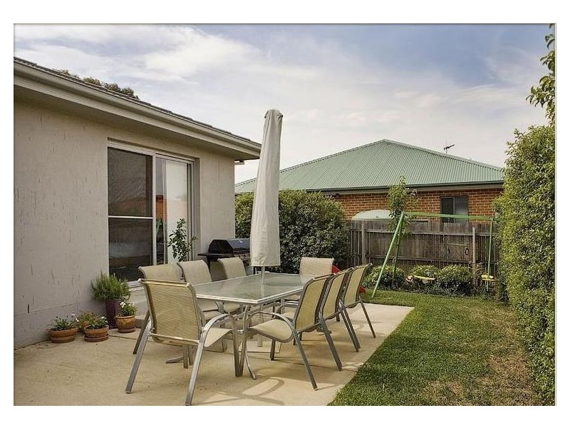 9 Erdos Street, Bruce ACT 2617
