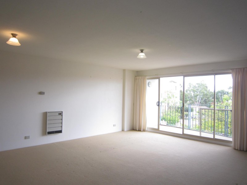 2/2 Ranken Place, Belconnen ACT 2617