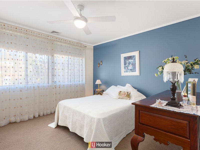 28 Baddeley Crescent, Spence ACT 2615