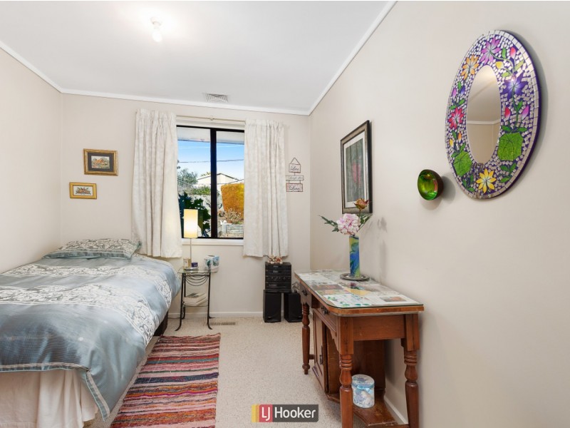 28 Baddeley Crescent, Spence ACT 2615