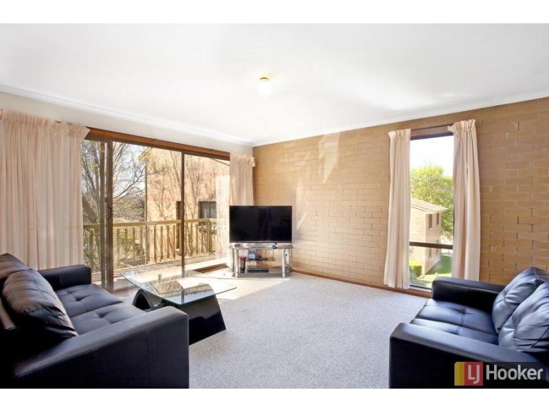 8/2 Buik Place, Belconnen ACT 2617