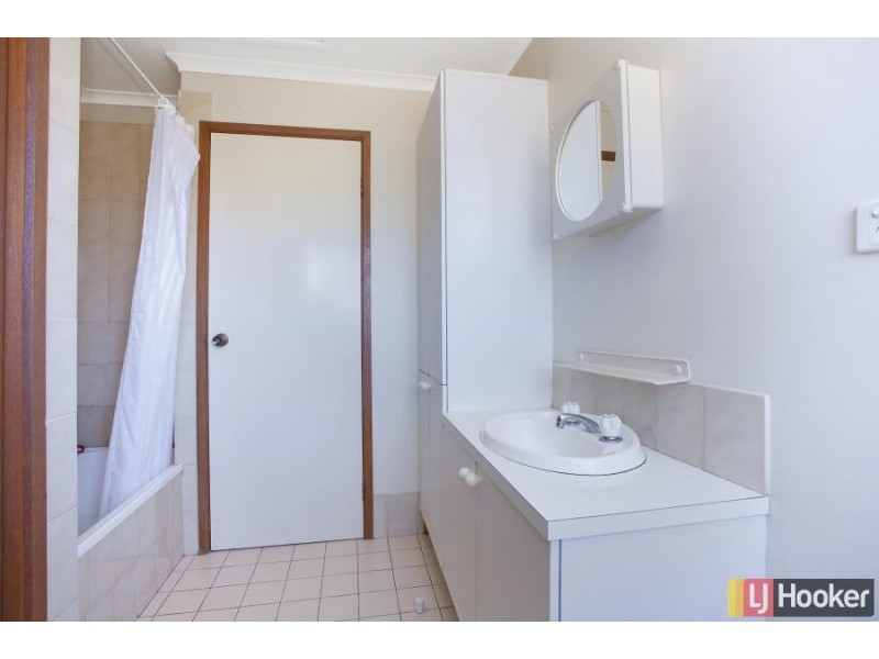 8/2 Buik Place, Belconnen ACT 2617