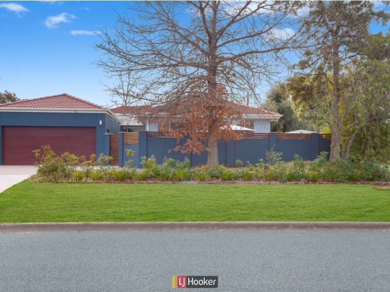 24 Broadbent Street, Scullin ACT 2614