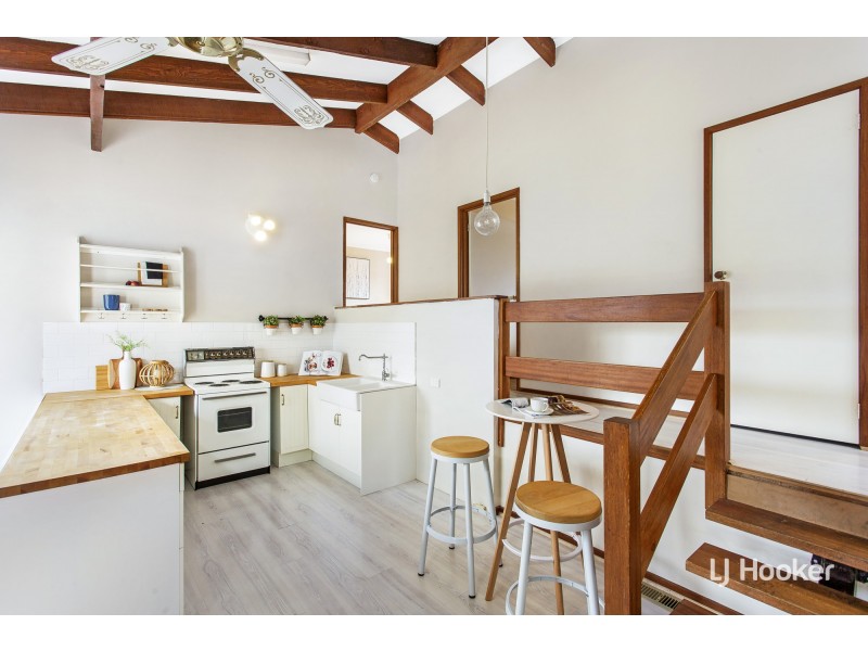 4/31 Moyes Crescent, Holt ACT 2615