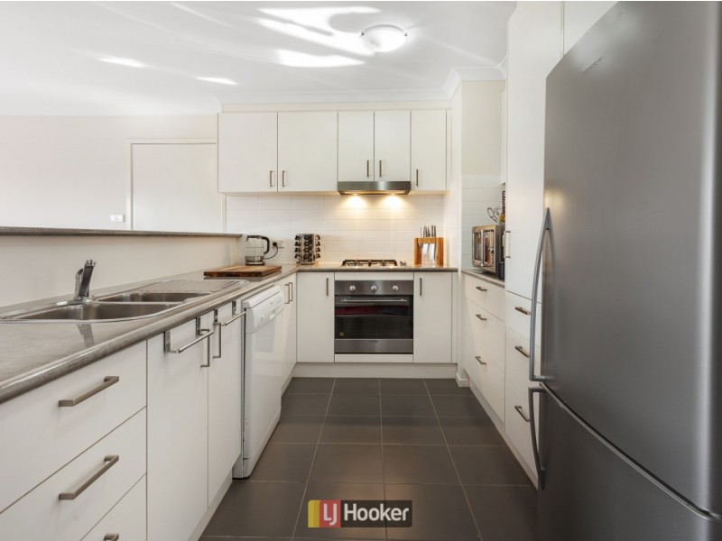 10/141 Macfarlane Burnet Avenue, Macgregor ACT 2615