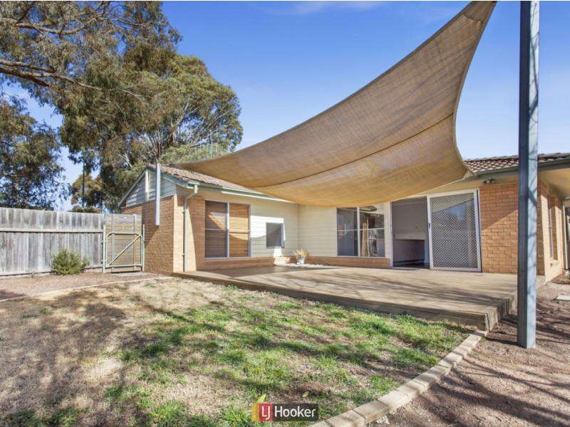 11 Sticht Place, Florey ACT 2615