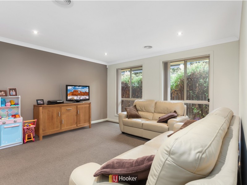 26 Pinnacles Street, Harrison ACT 2914