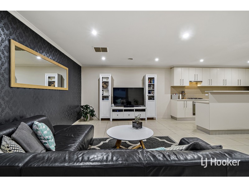 16 Stump Jump Crescent, Dunlop ACT 2615