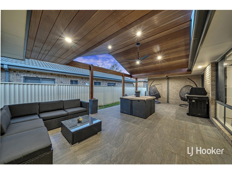 16 Stump Jump Crescent, Dunlop ACT 2615