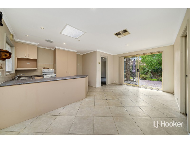 111 Marchant Circuit, Dunlop ACT 2615