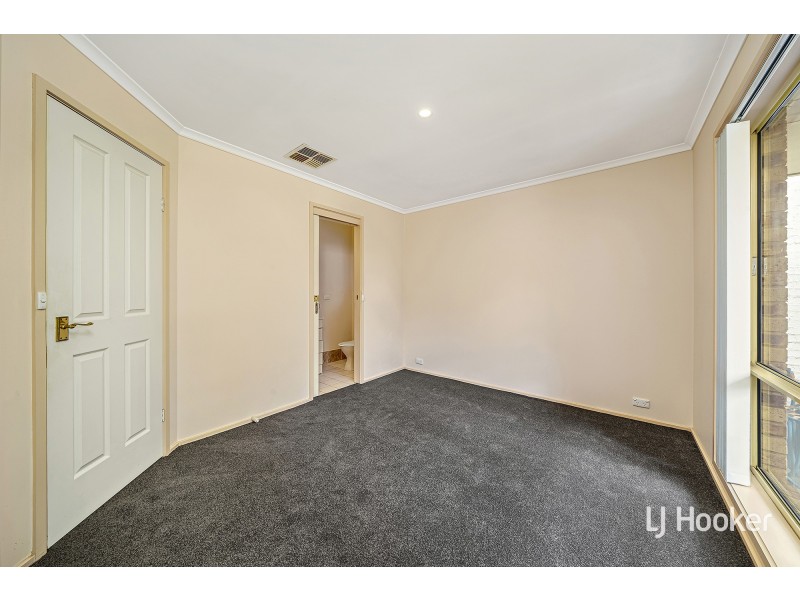 111 Marchant Circuit, Dunlop ACT 2615