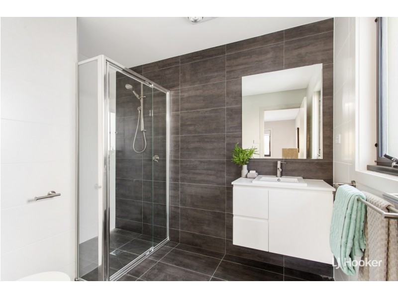 1 Gibbes Place, Weetangera ACT 2614