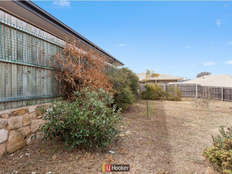 41 Pearl Gibbs Circuit, Bonner ACT 2914