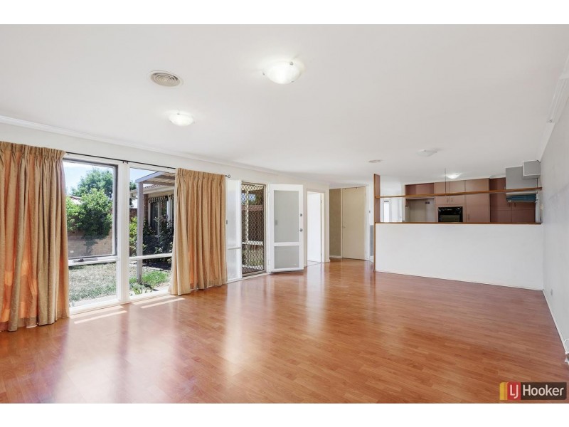 2 Fidler Place, Florey ACT 2615