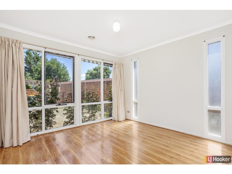 2 Fidler Place, Florey ACT 2615