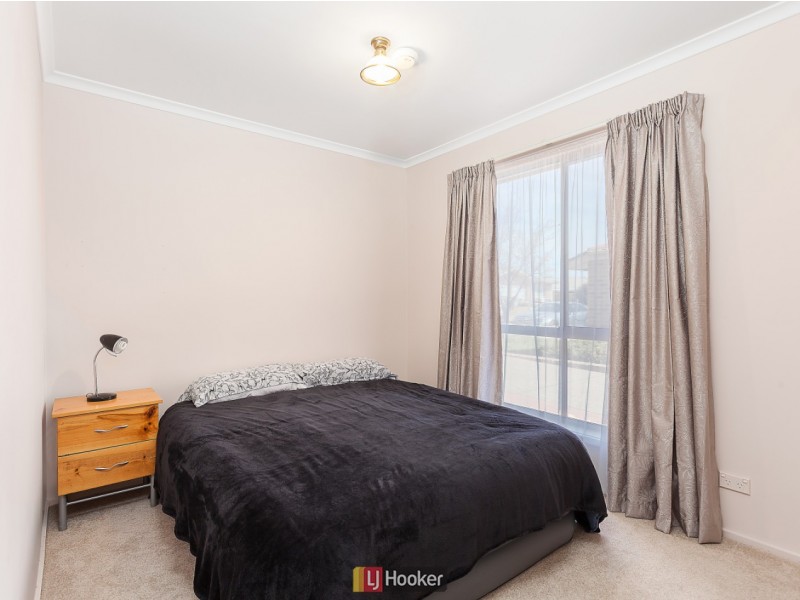 9 Finey Close, Dunlop ACT 2615