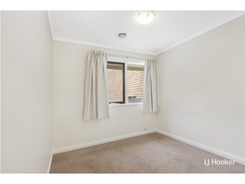 8 Greene Place, Belconnen ACT 2617