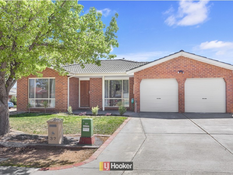 32 Marchant Circuit, Dunlop ACT 2615