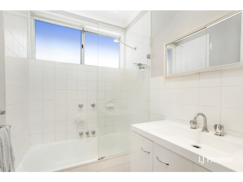 110 Osburn Drive, Macgregor ACT 2615