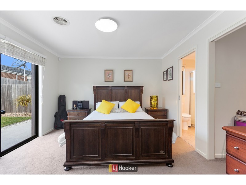 42 Louisa Briggs Circuit, Bonner ACT 2914