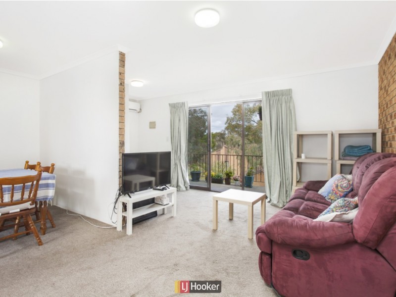 2/18 Thurlow Place, Belconnen ACT 2617