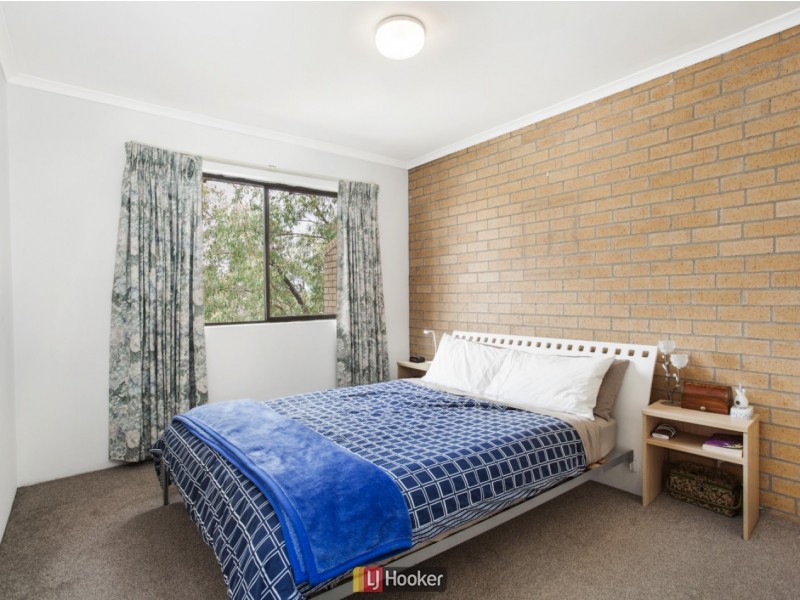 2/18 Thurlow Place, Belconnen ACT 2617