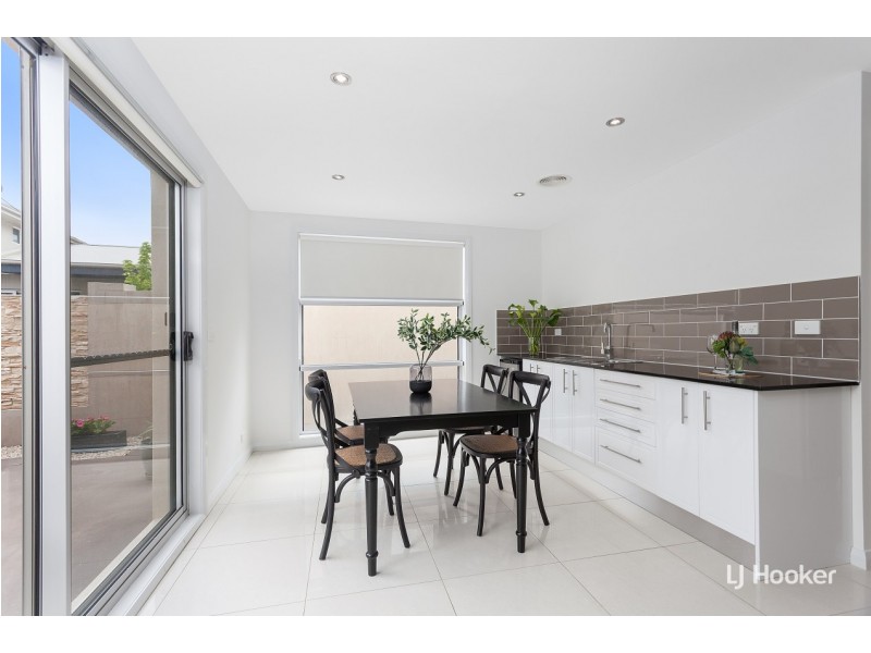 16 Cudgewa Lane, Harrison ACT 2914