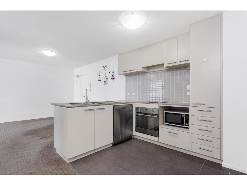 290/80 Chandler Street, Belconnen ACT 2617