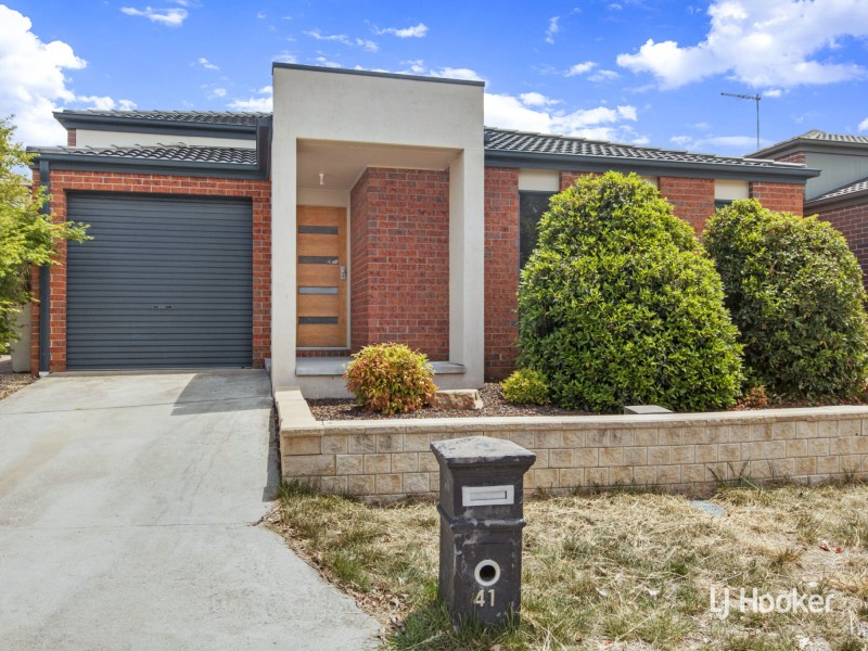 41 John Crawford Crescent, Casey ACT 2913