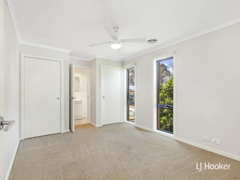 41 John Crawford Crescent, Casey ACT 2913