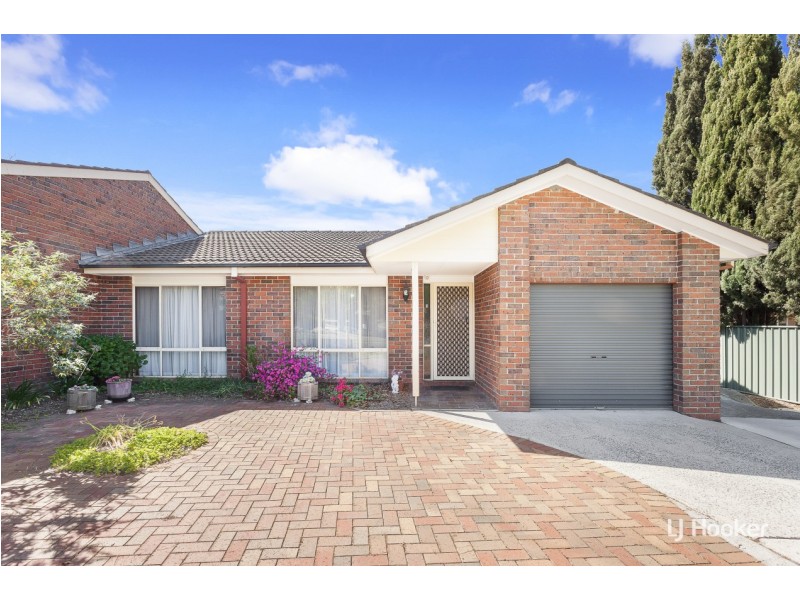 1/42 Blackman Crescent, Macquarie ACT 2614