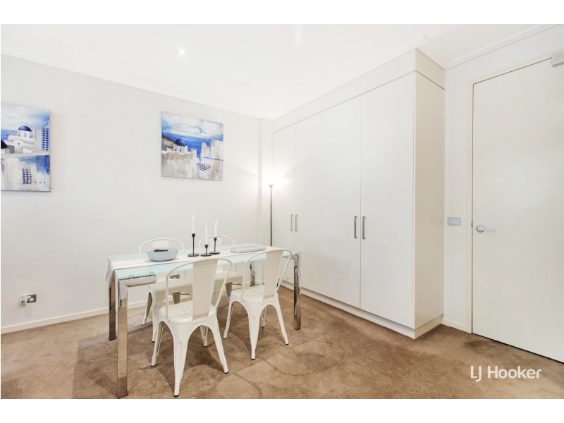 59/15 Coranderrk Street, City ACT 2601