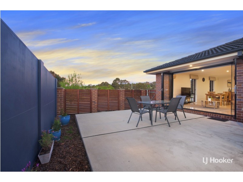 51 Carman Loop, Macgregor ACT 2615
