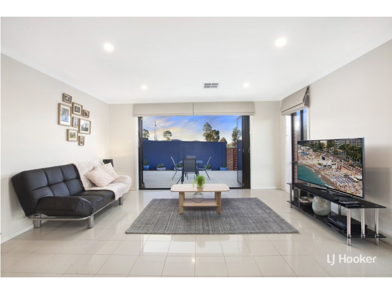 51 Carman Loop, Macgregor ACT 2615
