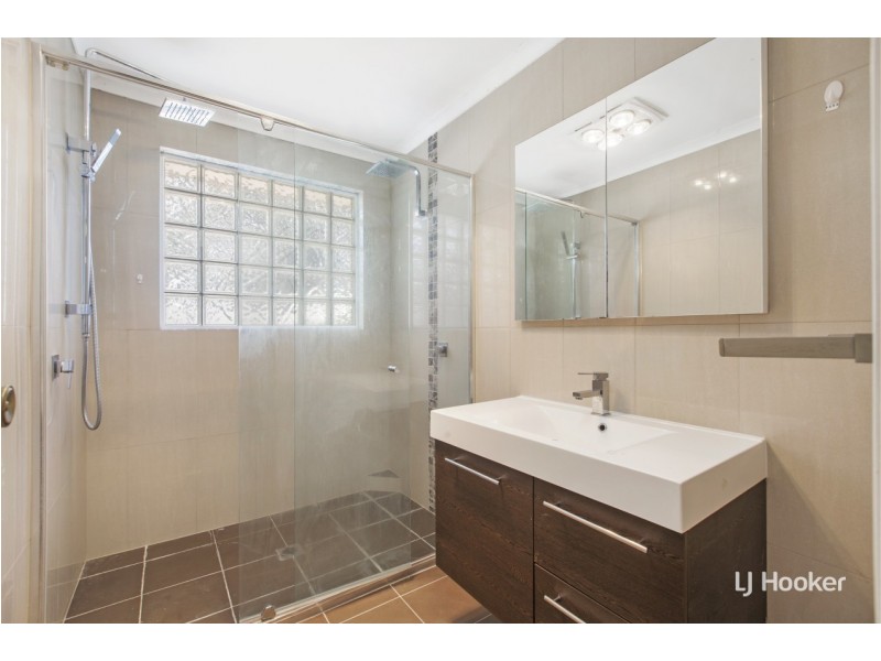 16 Paterick Place, Holt ACT 2615