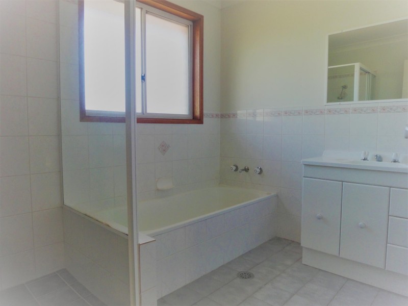 2/3 Tenison Woods Circuit, Bonython ACT 2905