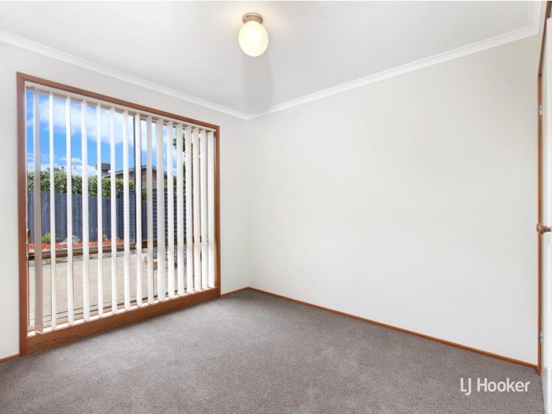 8/84 Wanganeen Avenue, Ngunnawal ACT 2913