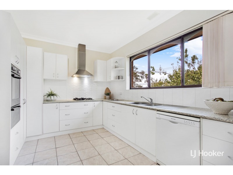 13 Mortlock Circuit, Kaleen ACT 2617