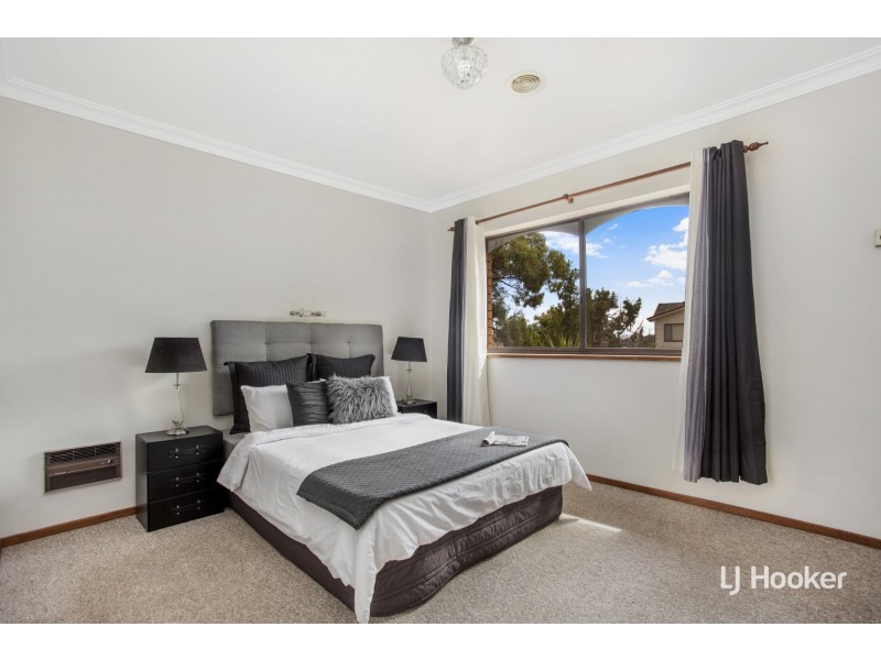 13 Mortlock Circuit, Kaleen ACT 2617