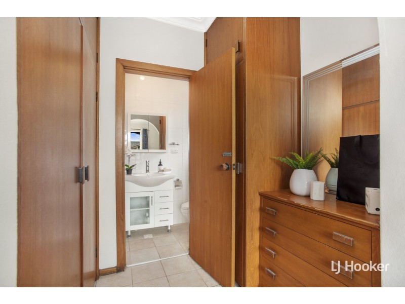 13 Mortlock Circuit, Kaleen ACT 2617